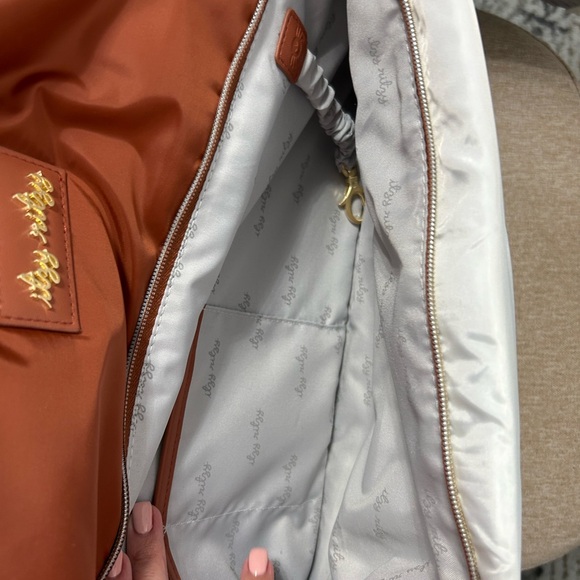 Itzy Ritzy Dream Weekender Travel Bag - Like New!! - Picture 4 of 5